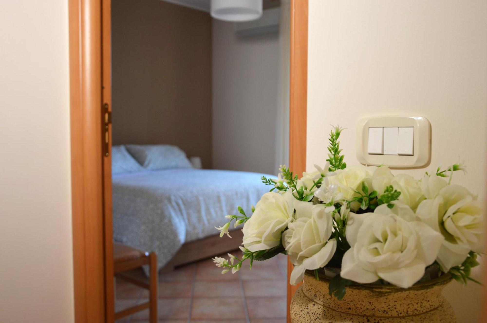 Rita Little House Apartman Mascali Kültér fotó